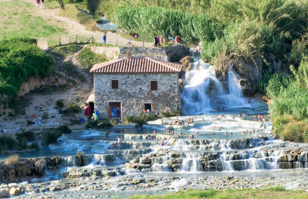 Poggio Degli Olivi Guest House Saturnia Exterior photo